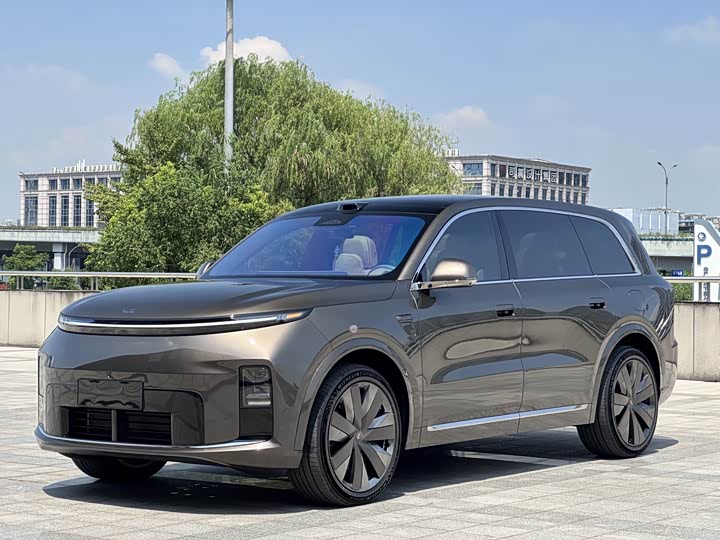 LiXiang L9, 2026 — купить в Воронеже под ключ