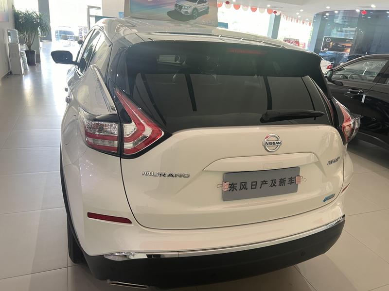 Nissan Murano, 2023 — фото 5 из 12