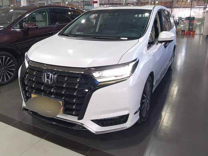 Honda Elysion, 2022 — купить в Москве под ключ