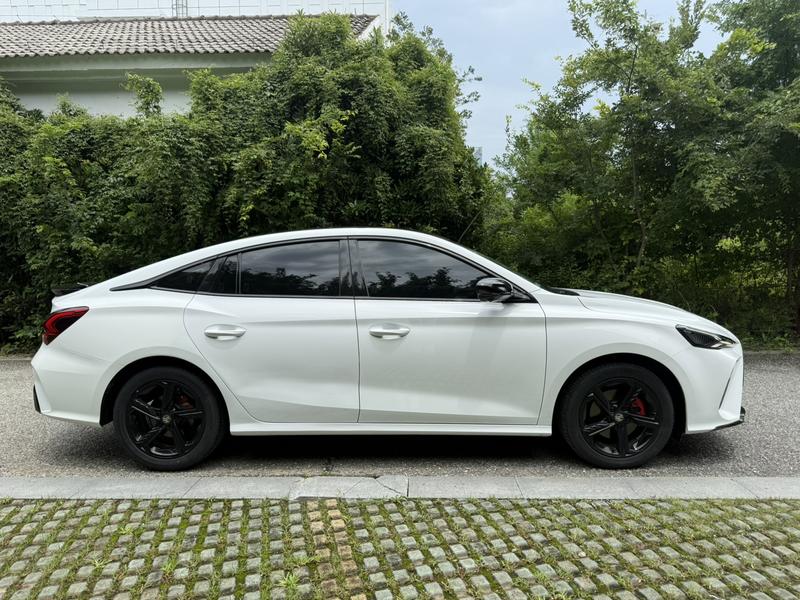 MG Motor 5 Scorpio, 2022 — фото 7 из 12