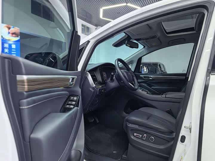 GAC Trumpchi M8, 2022 — фото 4 из 9
