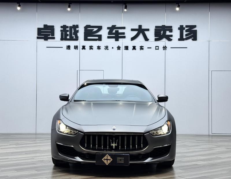 Maserati Ghibli, 2022 — фото 2 из 12