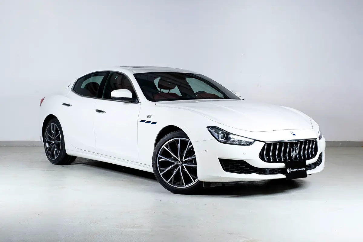 Maserati Ghibli, 2023 — фото 2 из 8