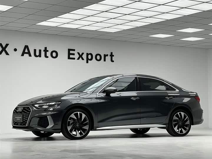 Audi A3, 2023 — фото 4 из 9