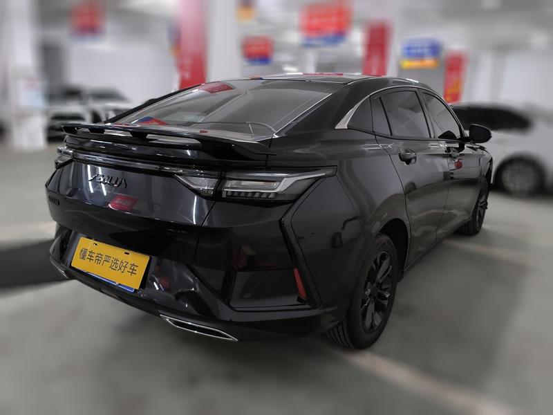 Dongfeng Aeolus Yixuan, 2026 — фото 2 из 12