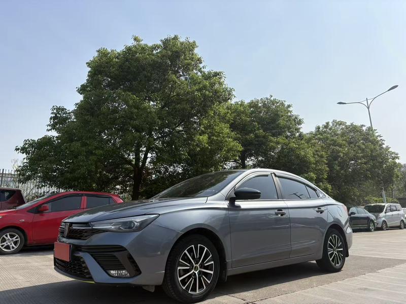 Roewe i5, 2022 — купить в Санкт-Петербурге под ключ