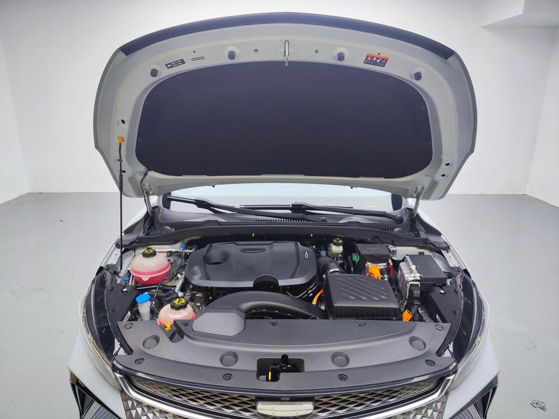 Geely Emgrand L Hi·P Hybrid, 2022 — фото 12 из 12