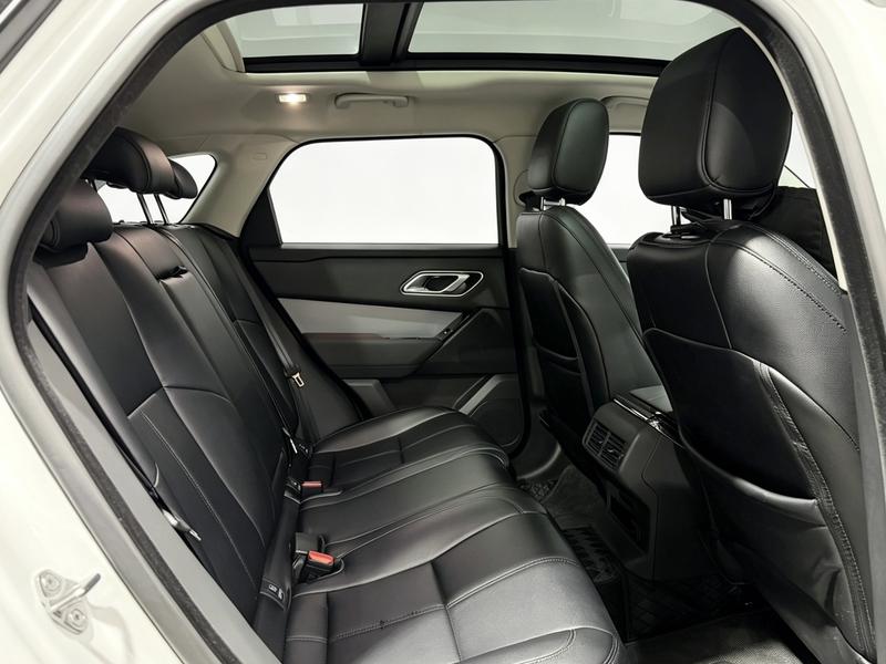 Land Rover Range Rover Velar, 2024 — фото 9 из 10