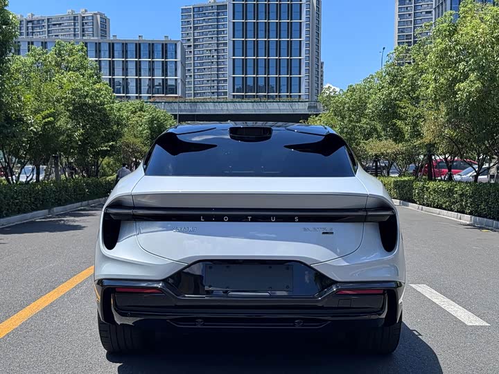 Lotus Eletre, 2025 — фото 9 из 9