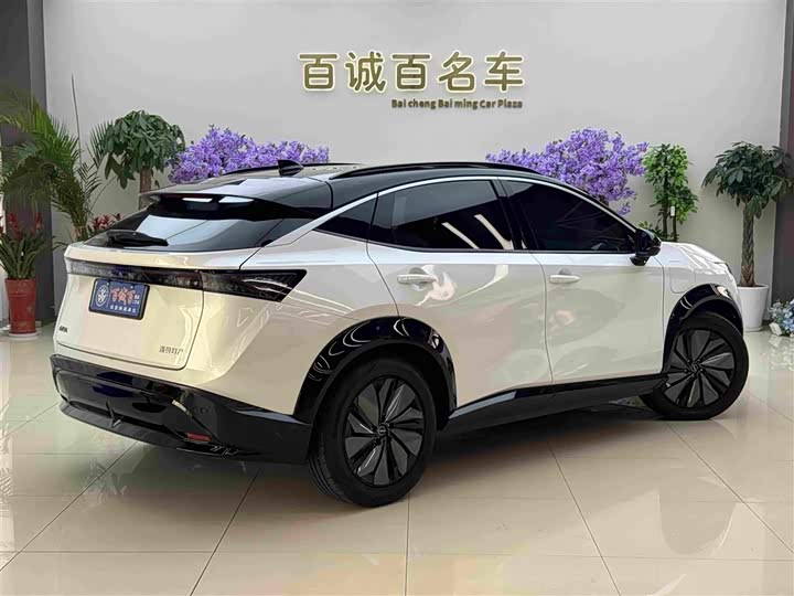 Nissan Ariya EV, 2024 — фото 5 из 9