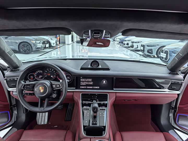 Porsche Panamera, 2022 — фото 7 из 9