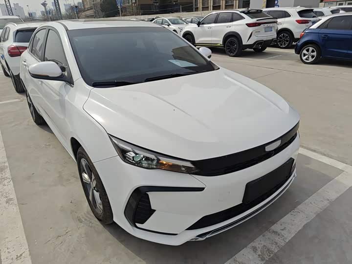 Geely Emgrand L Hi·P Hybrid, 2024 — фото 4 из 9
