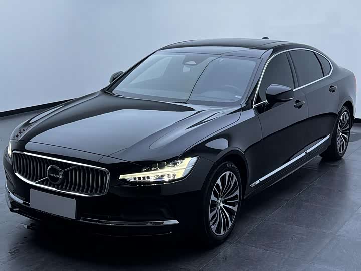 Volvo S90, 2024 — купить в Санкт-Петербурге под ключ