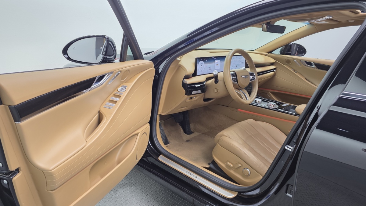 Genesis G80, 2024 — фото 10 из 12