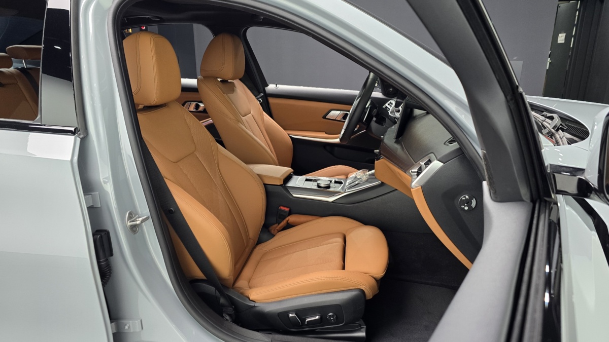BMW 3 Series, 2025 — фото 9 из 12