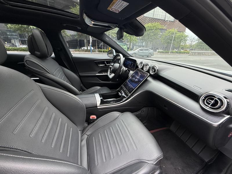 Mercedes-Benz C-Class, 2023 — фото 8 из 10