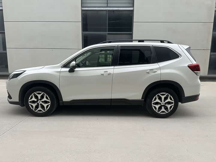 Subaru Forester, 2021 — фото 4 из 9