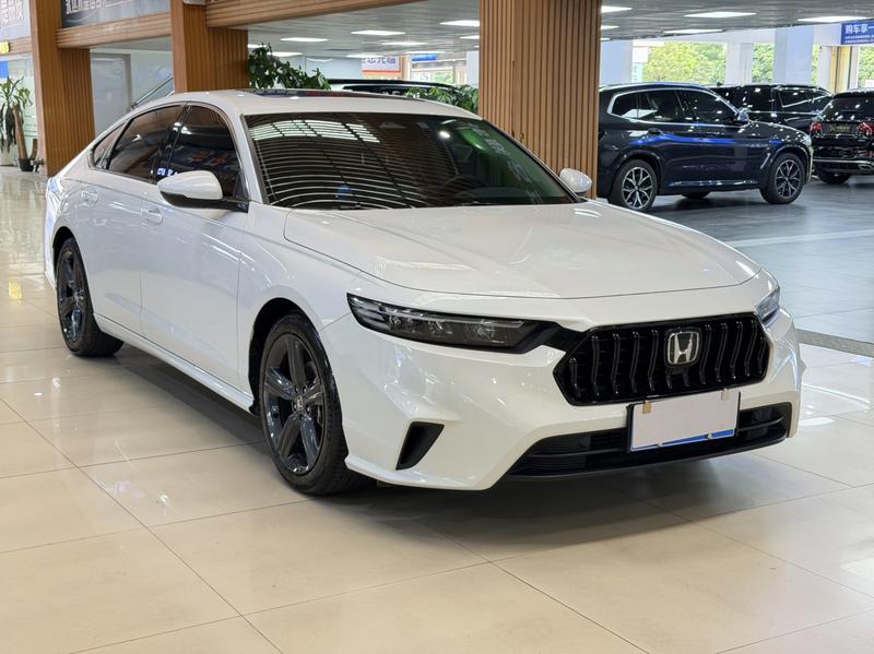 Honda Inspire, 2025 — фото 3 из 12
