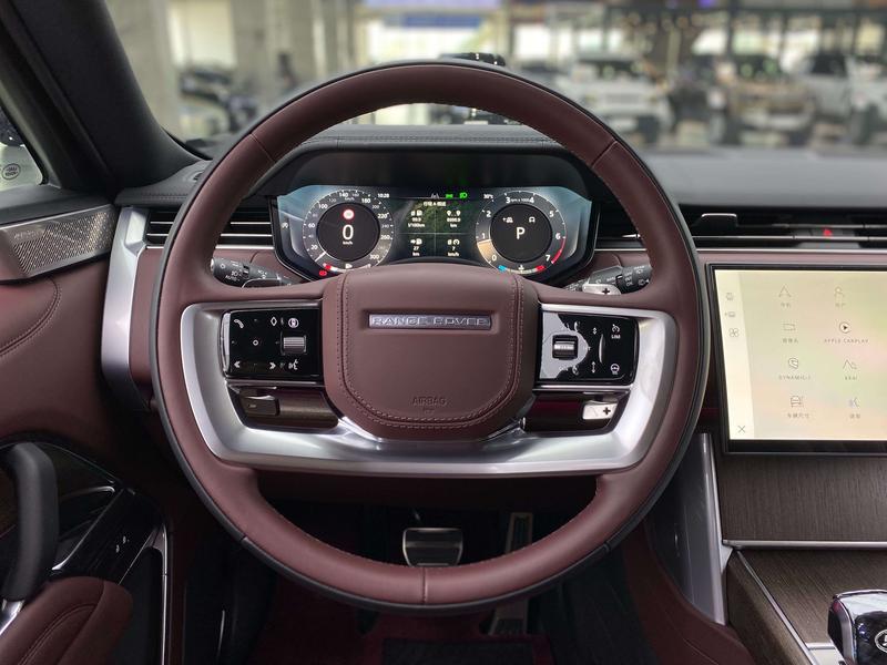 Land Rover Range Rover, 2025 — фото 11 из 12