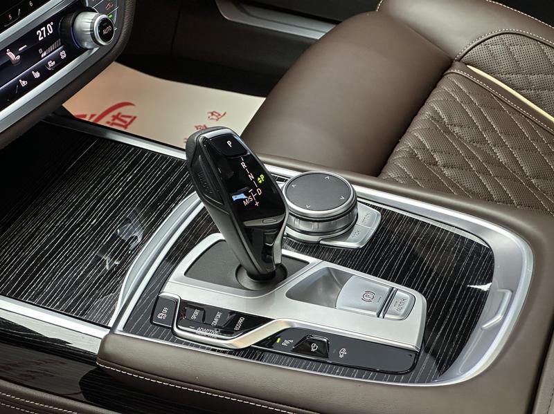 BMW 7 Series, 2022 — фото 10 из 12