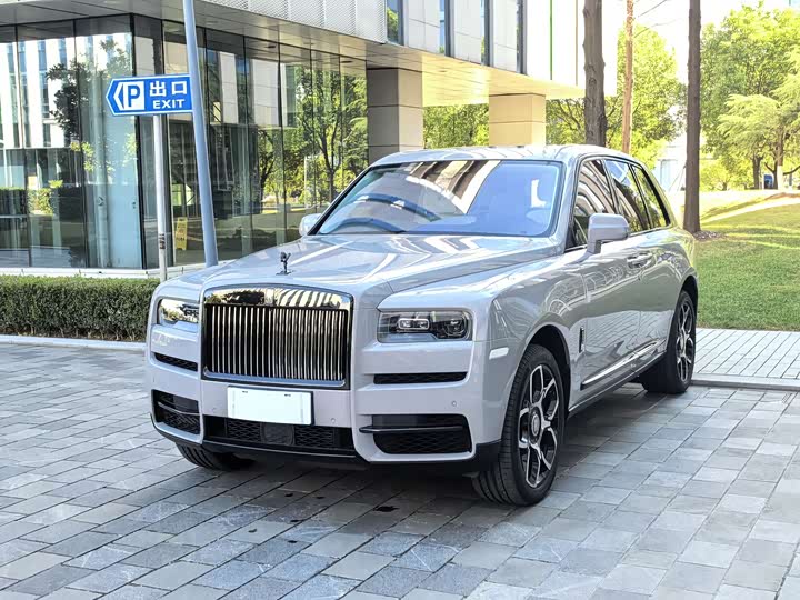 Rolls-Royce Cullinan, 2022 — купить в Санкт-Петербурге под ключ