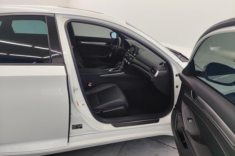 Honda Inspire, 2022 — фото 12 из 12