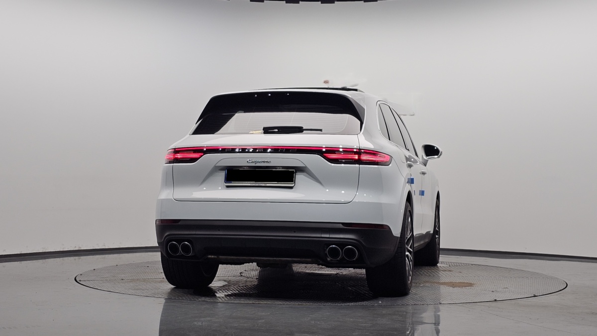 Porsche Cayenne, 2022 — фото 4 из 12