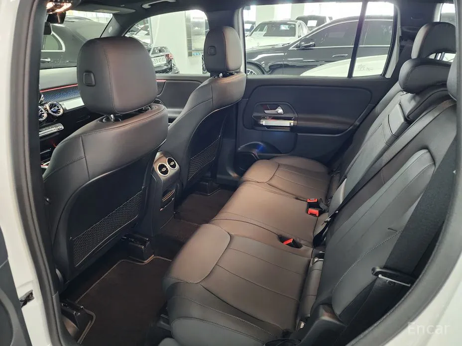 Mercedes-Benz GLB-Class, 2025 — фото 8 из 9