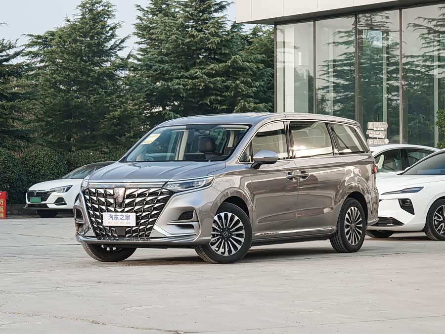Roewe iMax 8 EV, 2026 — купить в Москве под ключ