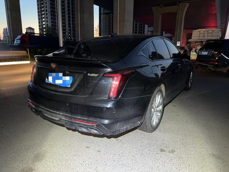 Cadillac CT5, 2023 — фото 4 из 8