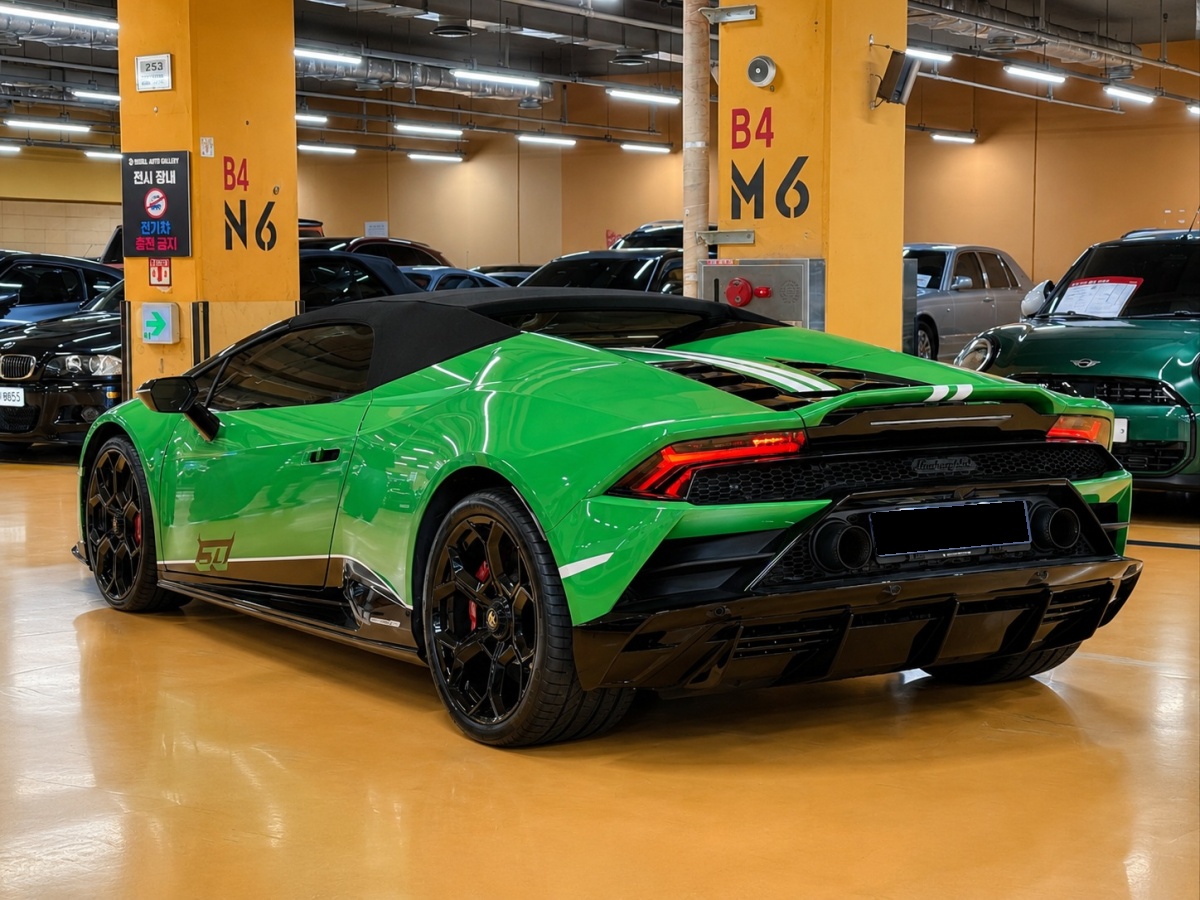 Lamborghini Huracan, 2023 — фото 4 из 12