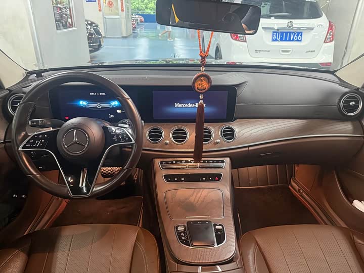 Mercedes-Benz E-Class Hybrid, 2022 — фото 5 из 9