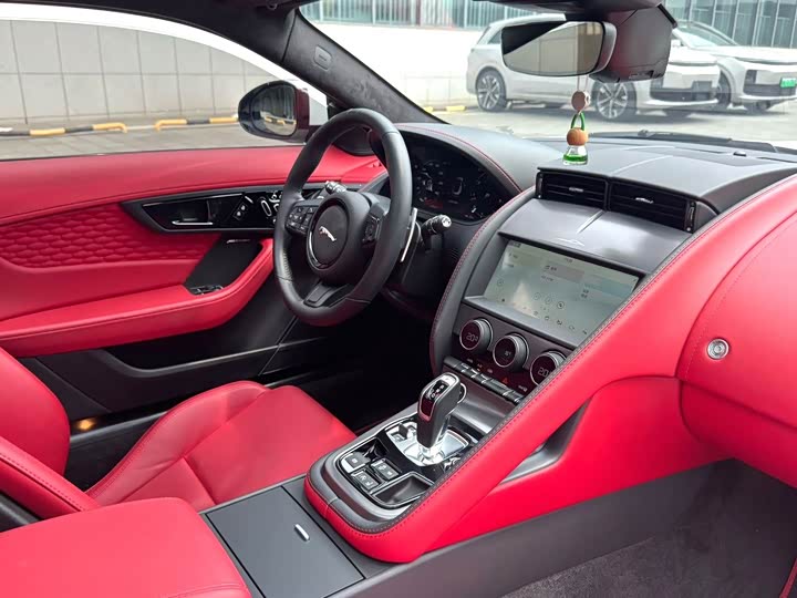Jaguar F-Type, 2023 — фото 5 из 9
