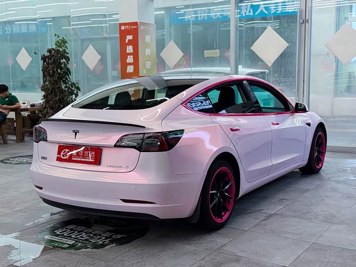 Tesla Model 3, 2022 — фото 7 из 9