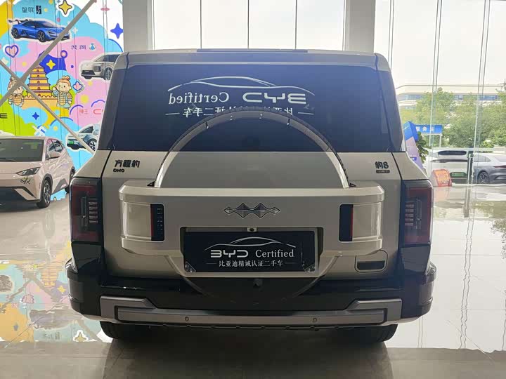 BYD FangChengBao Leopard 8, 2024 — фото 6 из 9