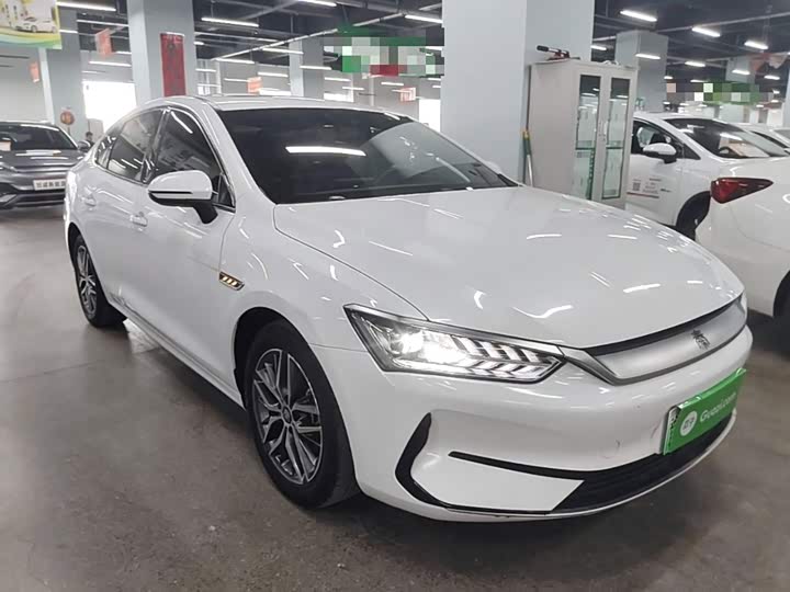 BYD Qin Plus, 2022 — фото 4 из 9
