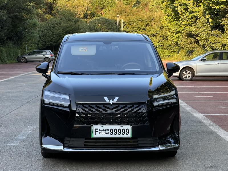 Wuling Starlight 730 Hybrid/EV, 2025 — фото 2 из 9