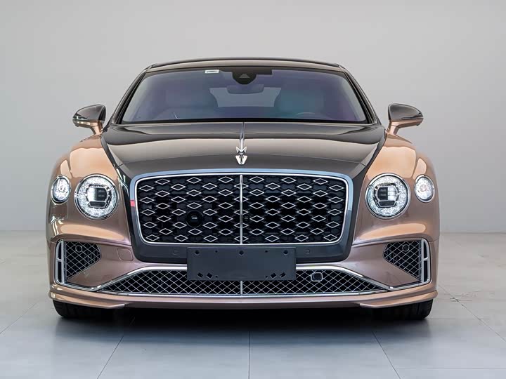 Bentley Flying Spur Hybrid, 2025 — купить в Самаре под ключ