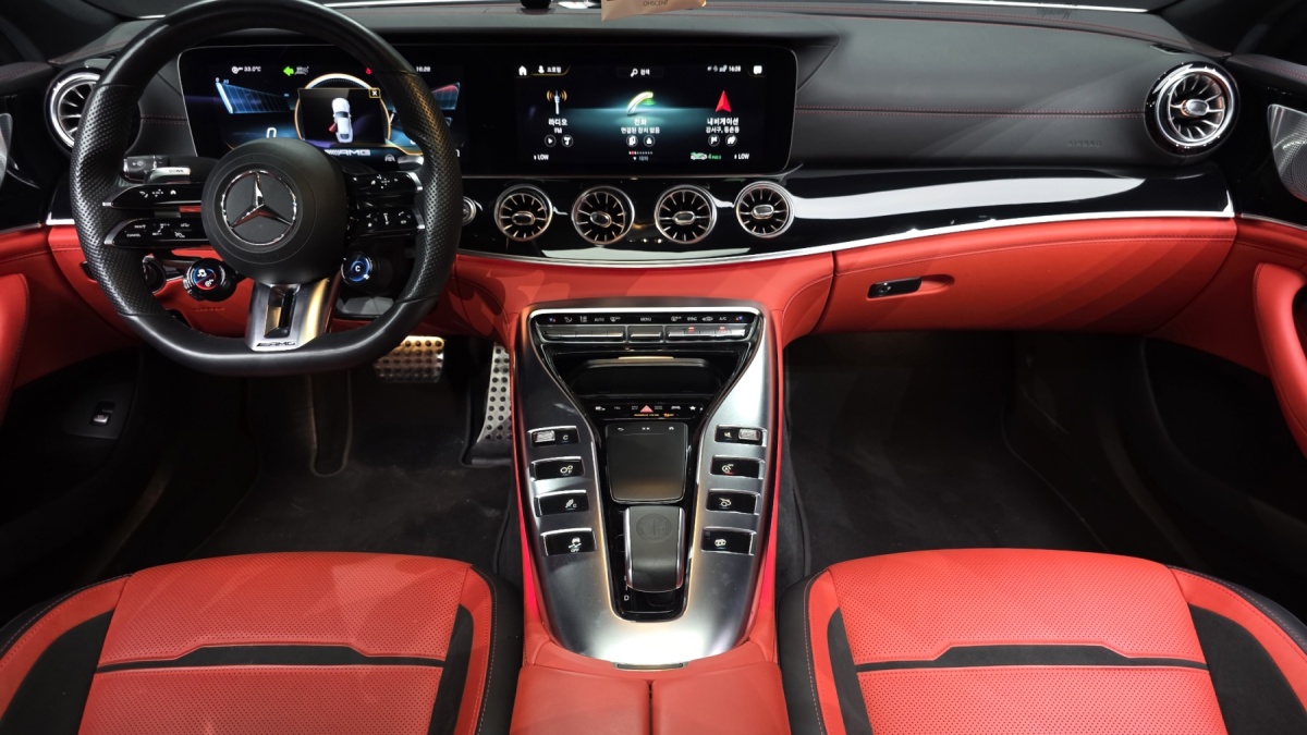 Mercedes-Benz AMG GT, 2022 — фото 7 из 12