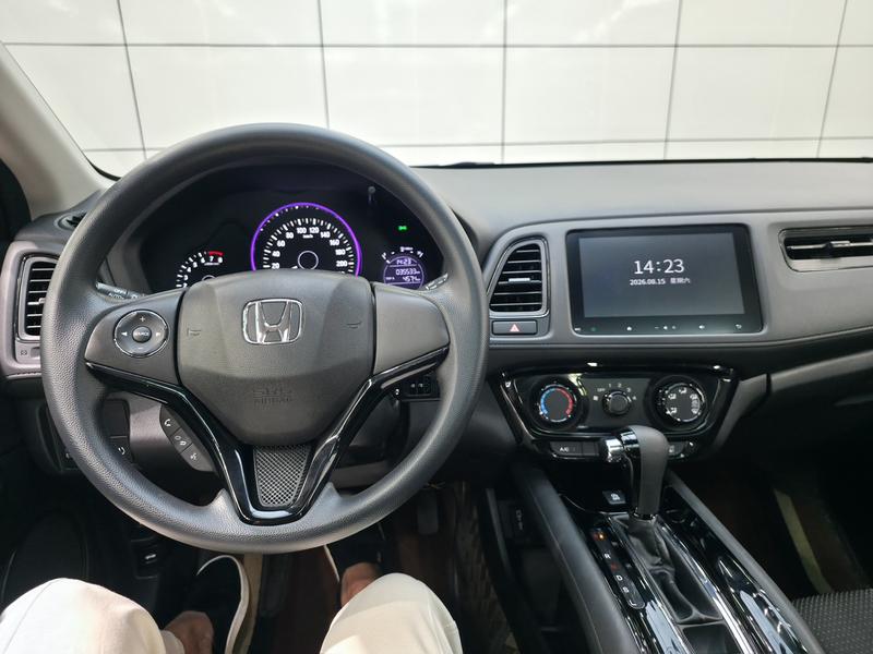 Honda Vezel, 2022 — фото 12 из 12