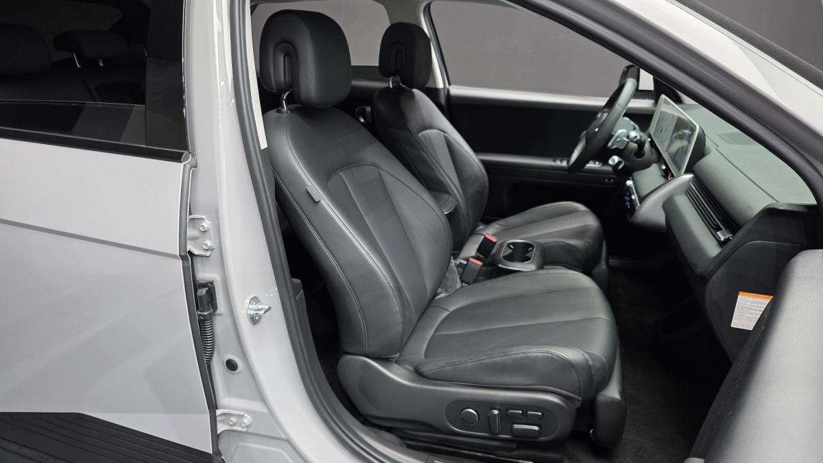 Hyundai Ioniq 5, 2023 — фото 11 из 12