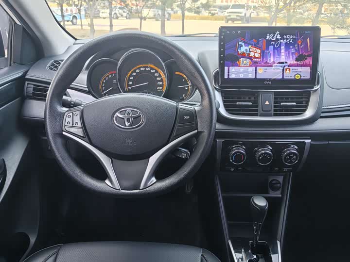 Toyota Yaris L Hatchback, 2022 — фото 8 из 9