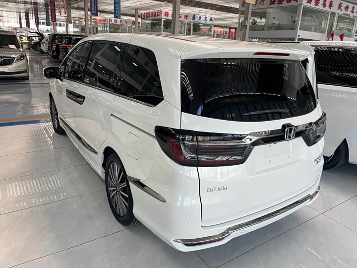 Honda Elysion, 2022 — фото 7 из 7