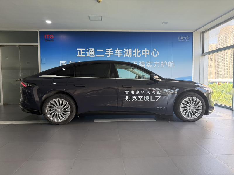 Buick Electra L7, 2025 — фото 5 из 12