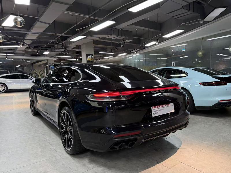 Porsche Panamera, 2023 — фото 4 из 10