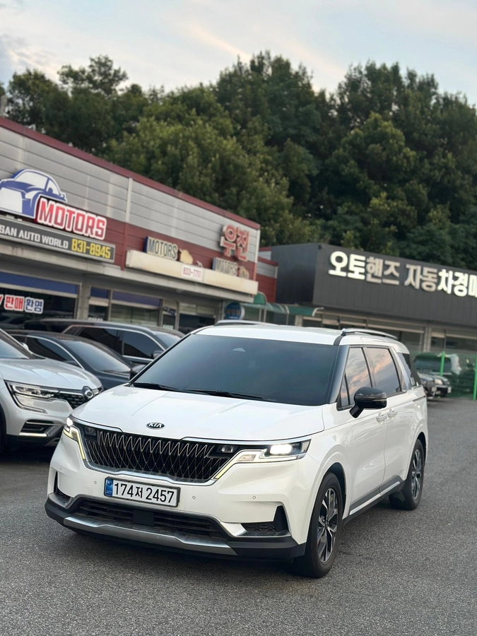 Kia Carnival, 2021 — фото 2 из 12