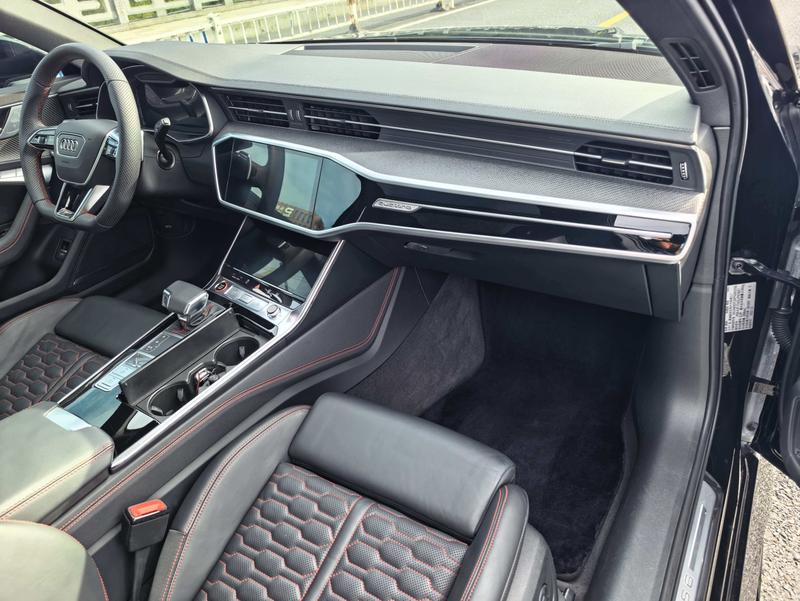 Audi RS 6, 2023 — фото 6 из 9