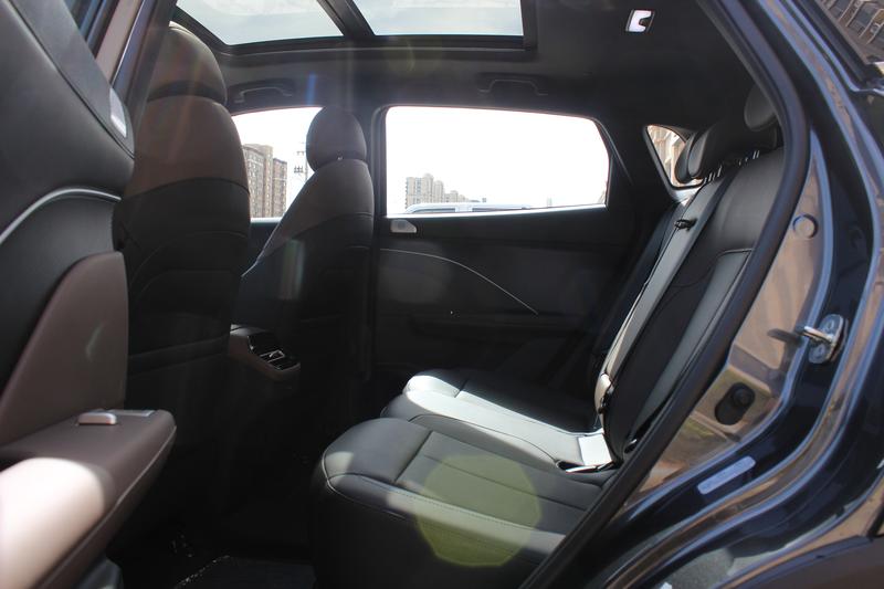 Changan CS55 Plus Hybrid, 2026 — фото 11 из 12