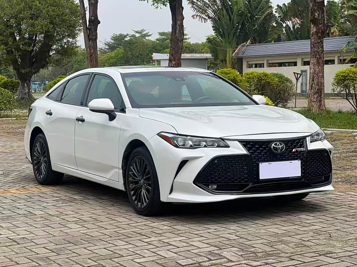 Toyota Avalon, 2021 — фото 3 из 9
