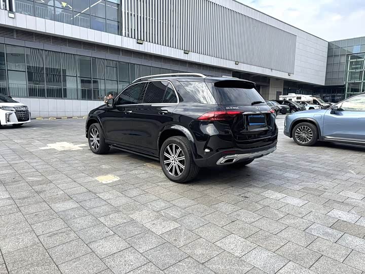 Mercedes-Benz GLE-Class, 2023 — фото 3 из 9